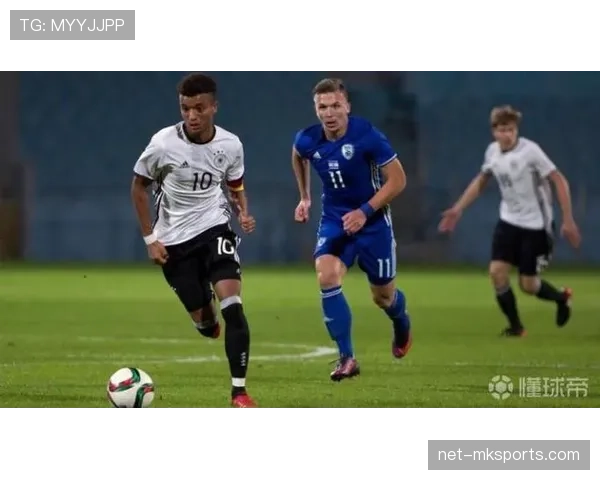 从斯图加特青训到拜仁核心：穆西亚拉的跃迁路径与成长机制解析